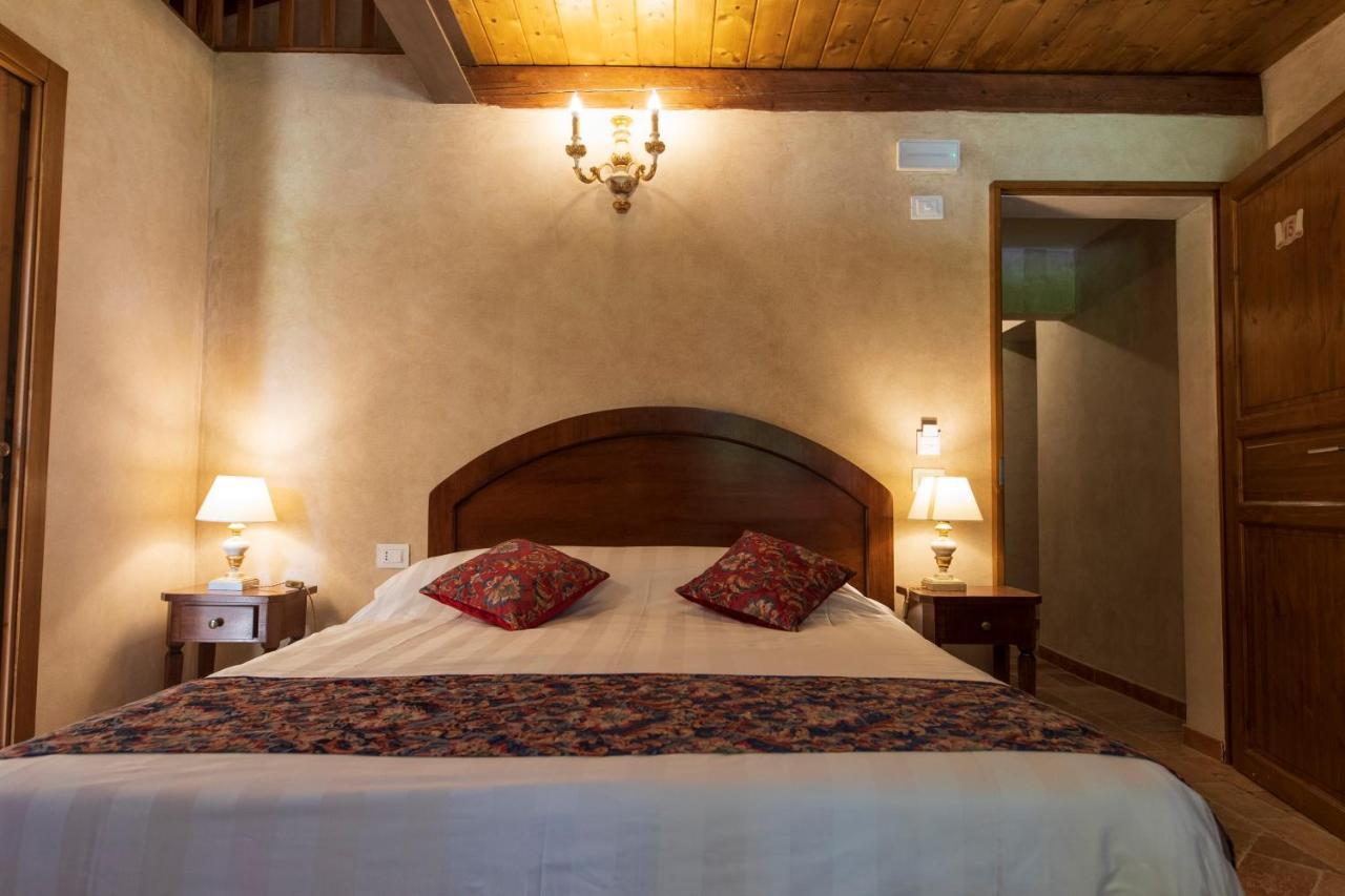 Locanda Di Montegiove Fano Extérieur photo